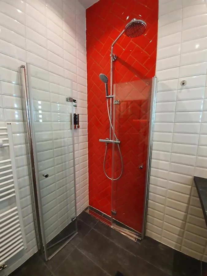 Frisch renovierte Wohnung mit einer Klimaanlage - Design Apartment Favoritenstraße 147 Wien
