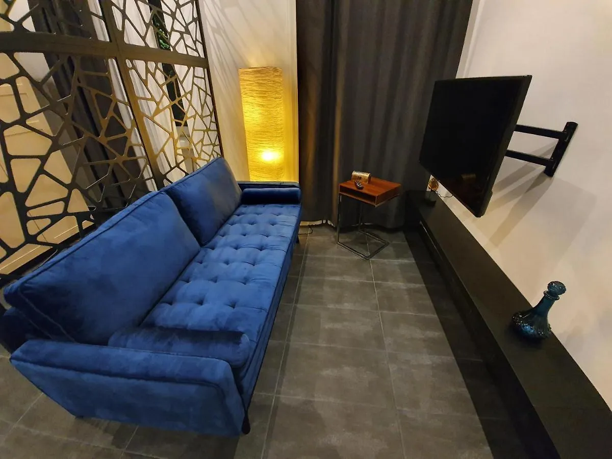 Design Apartment Favoritenstrasse Vienna Austria